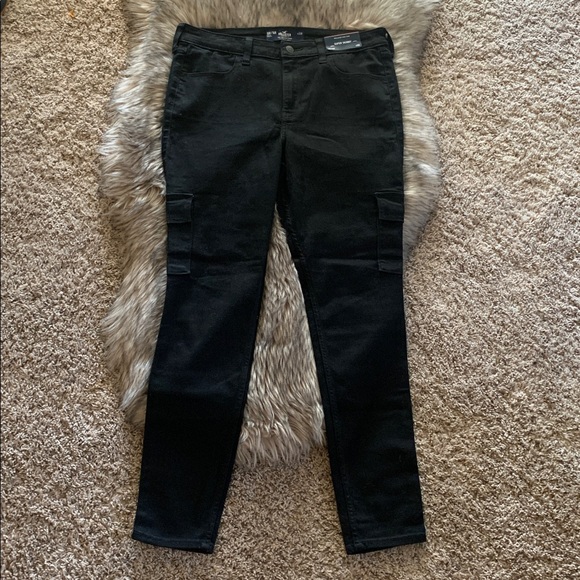 Hollister High Rise Super Skinny Jeans NWT - Picture 3 of 8
